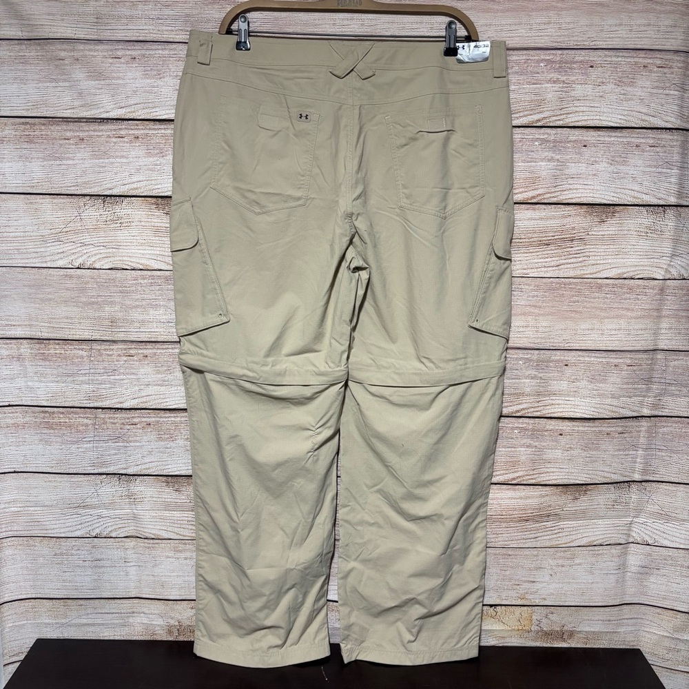 Under Armour Men’s Khaki‎ Cargo Zip-Off Pants - Picture 6 of 12